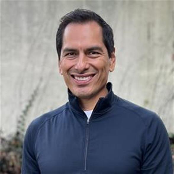 Adrian Asencio, PT