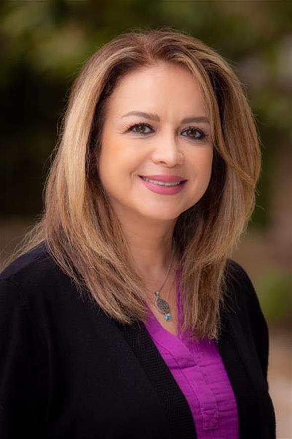 Shiva Hejazi, Patient Navigator