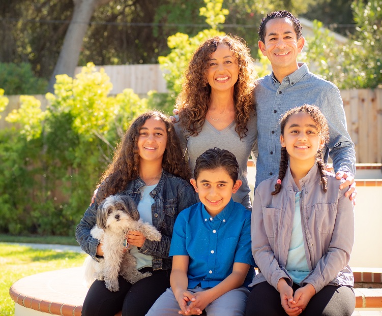 Dr. Michael and Rania Shenoda with their two daughters