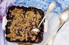 Blueberry Almond Crisp Dessert