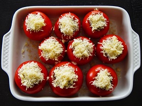 Tomato Stuffed with Salmon