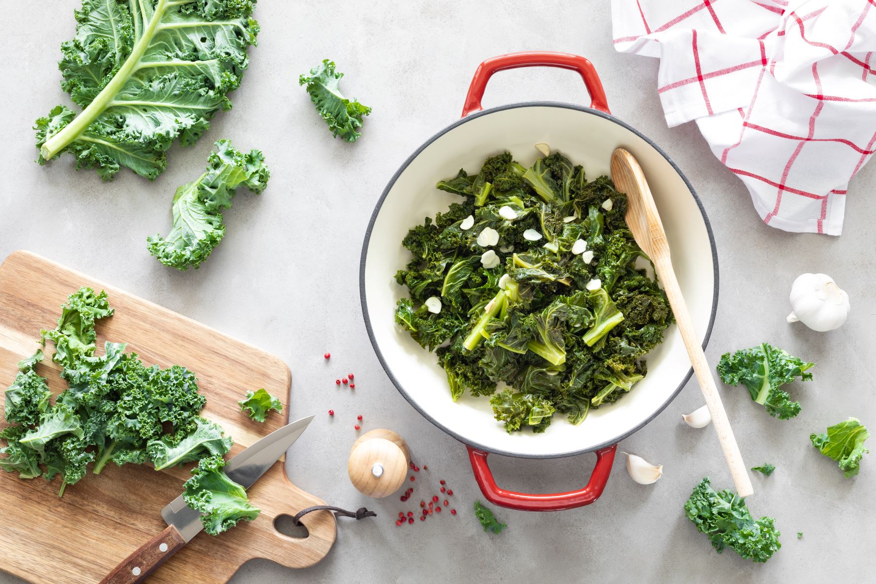 pot of sauteed kale with garlic